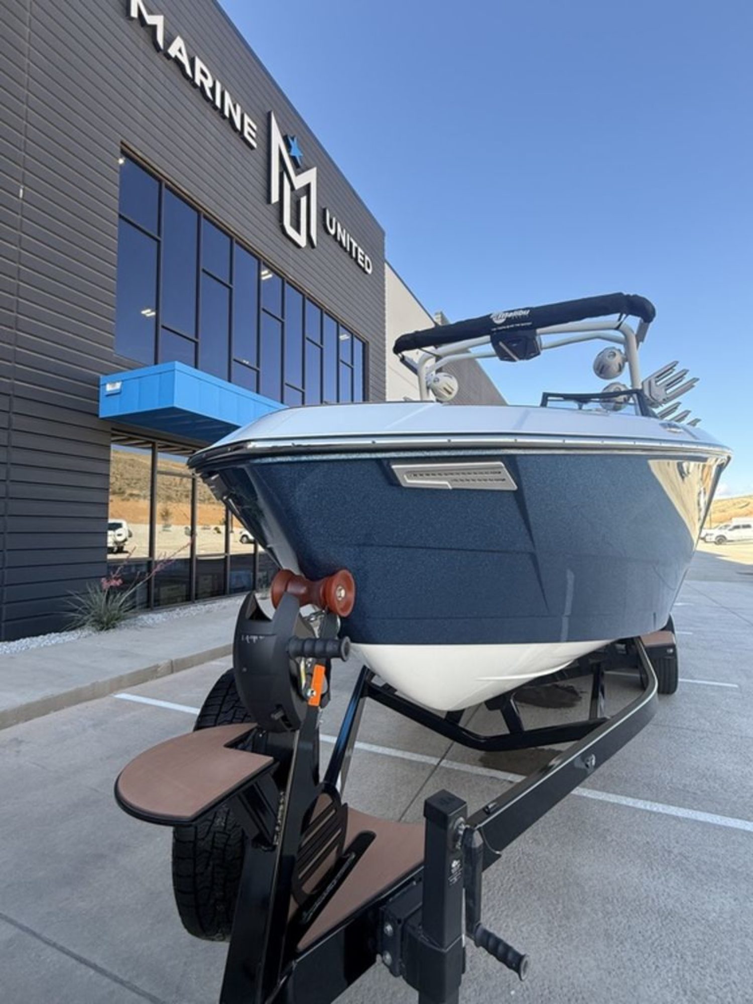2024 Malibu Boats 26 LSV