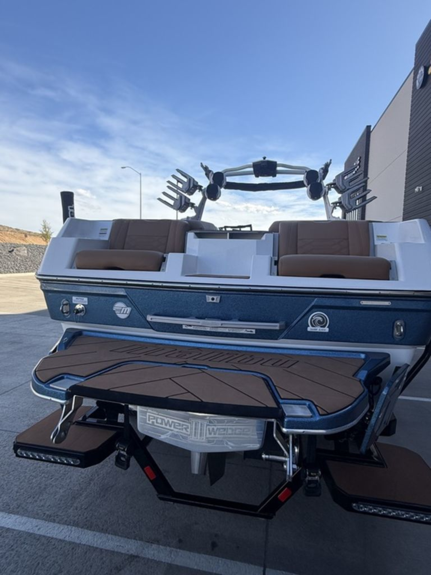 2024 Malibu Boats 26 LSV