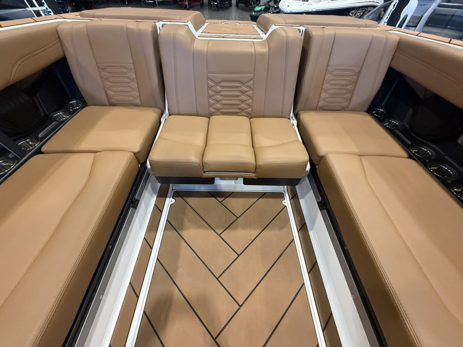 2024 Malibu Boats 26 LSV