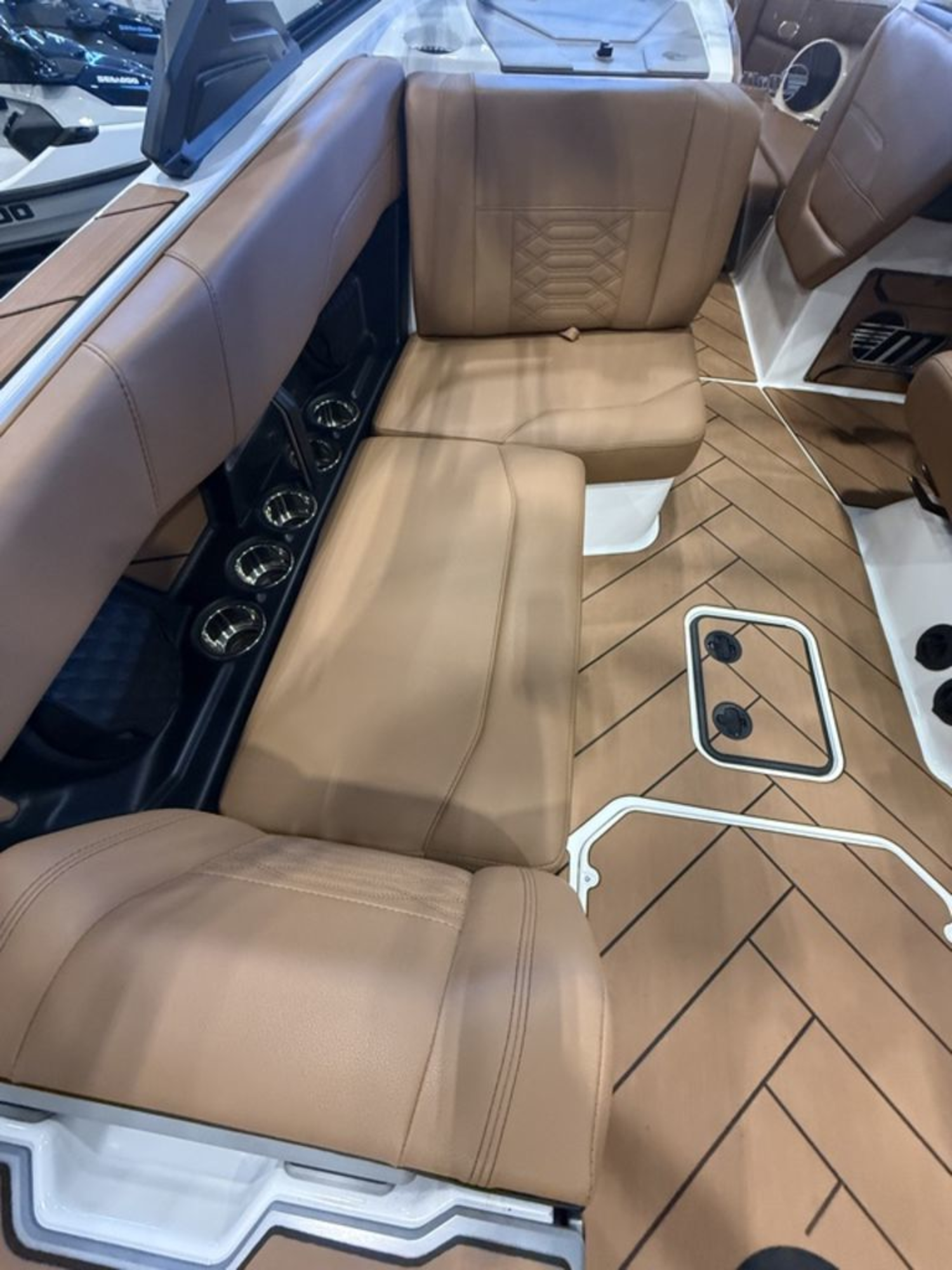 2024 Malibu Boats 26 LSV