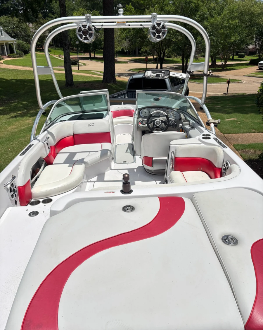 2006 Nautique Boats Air Nautique SV-211 for sale in madison, Mississippi