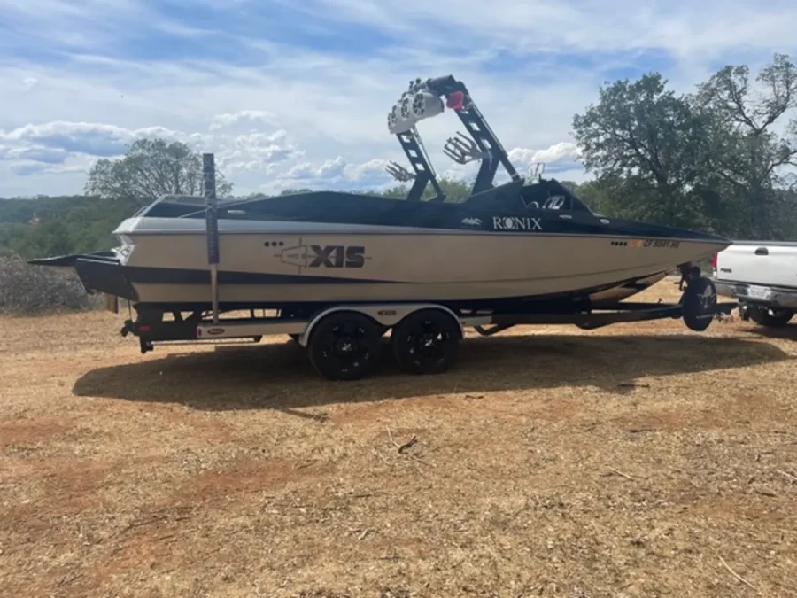 2015 Axis Boats A24 for sale in Red Bluff, California