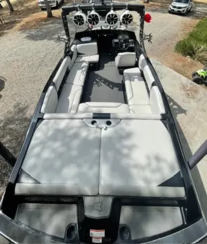 2015 Axis Boats A24 for sale in Red Bluff, California
