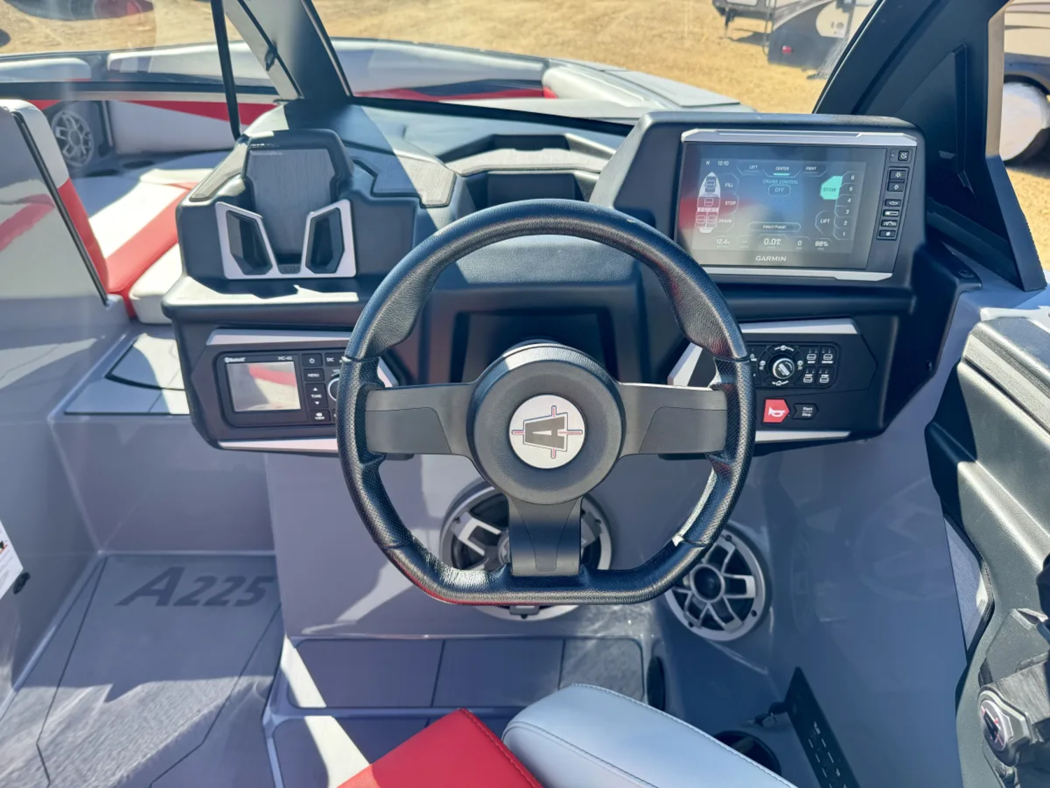 2023 Axis A225 - M6DI