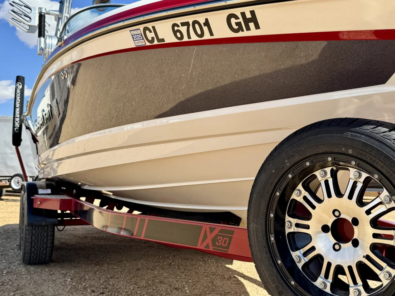 2015 MasterCraft X30 - 6.0 MV8 - ONE OWNER