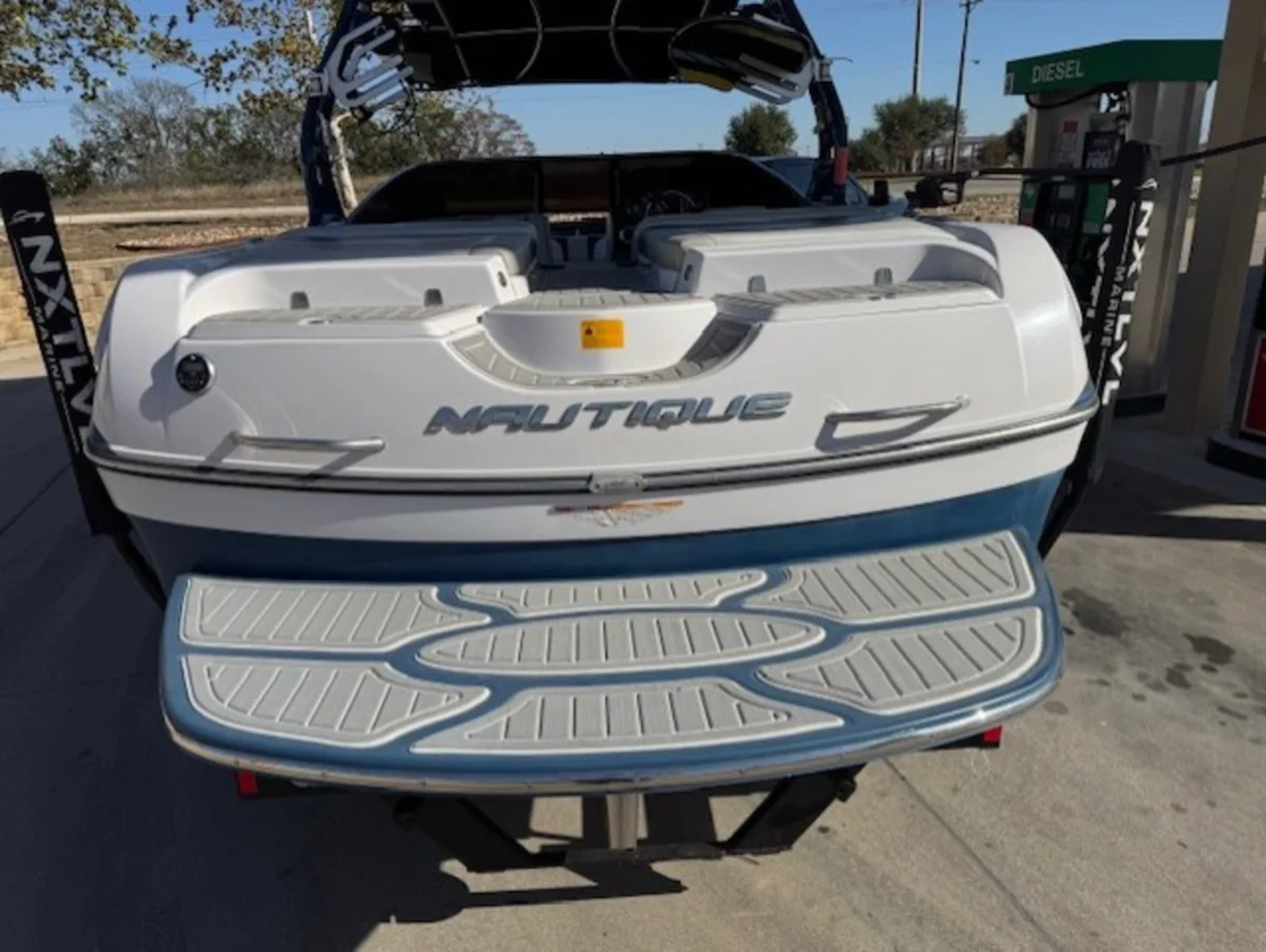 2010 Super Air Nautique 230