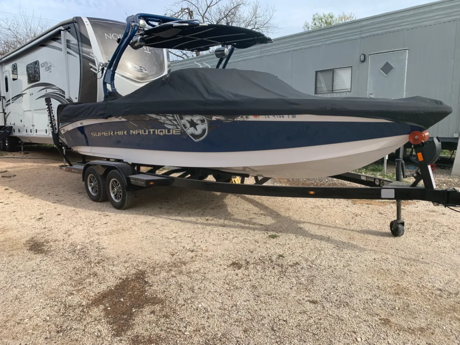 2010 Super Air Nautique 230