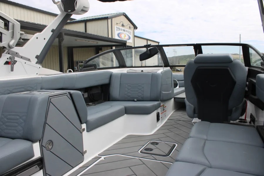 2023 Malibu Boats Wakesetter 26 LSV for sale in New Braunfels, Texas