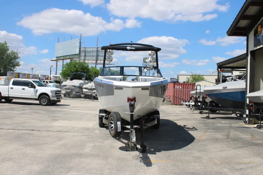 2023 Malibu Boats Wakesetter 26 LSV for sale in New Braunfels, Texas