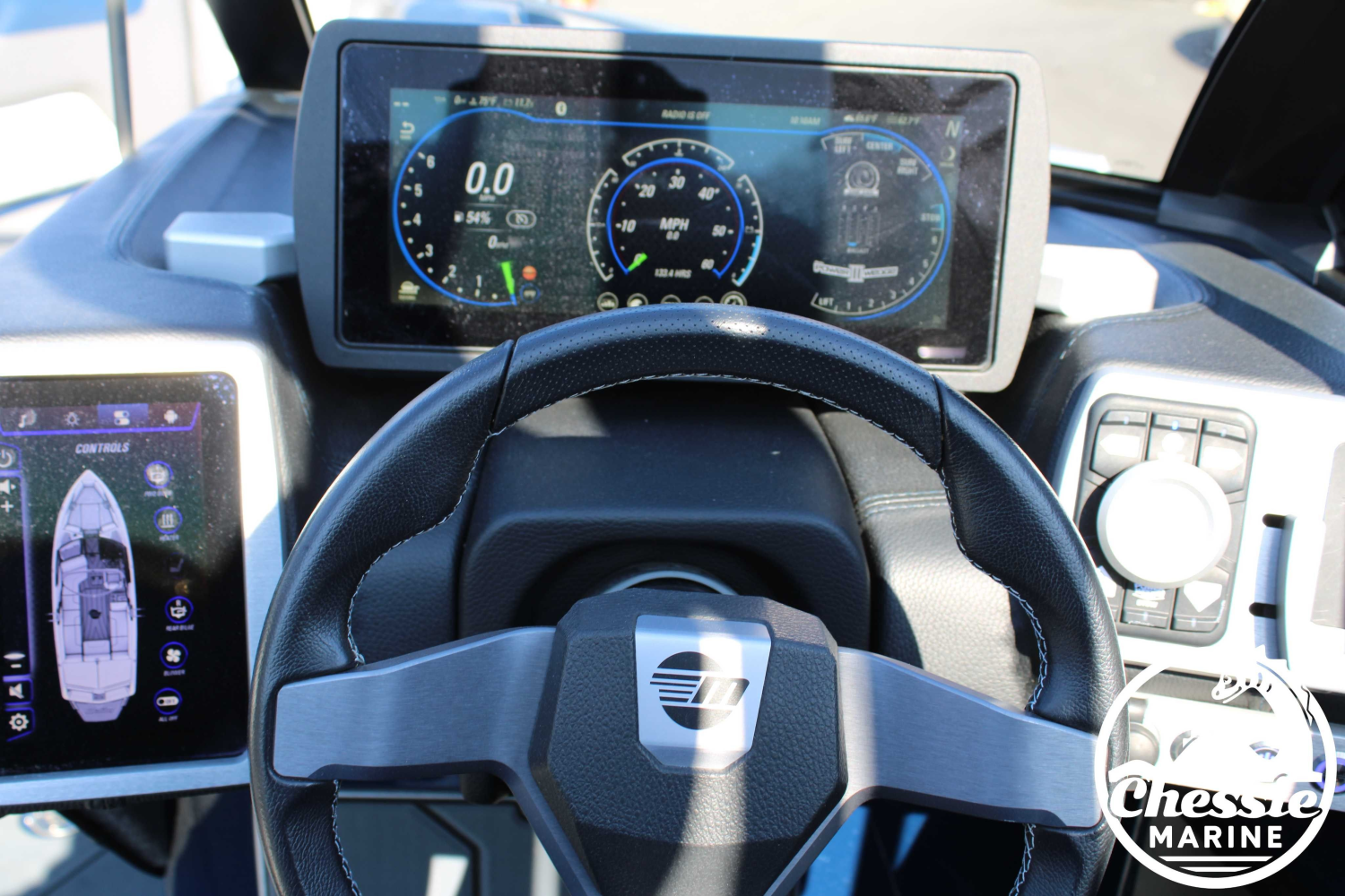 2020 Malibu 25 LSV