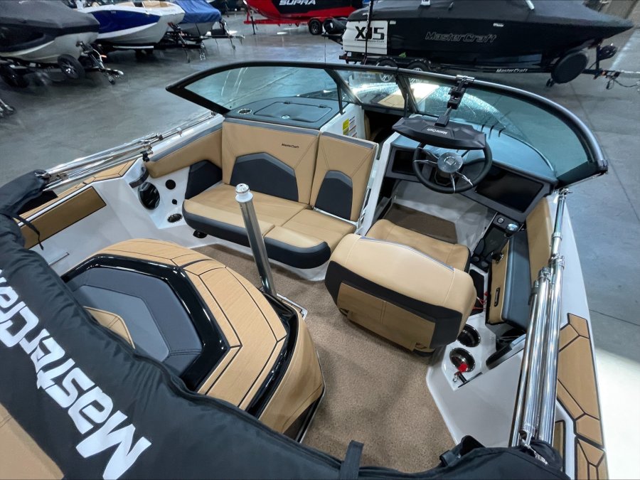 2026-mastercraft-prostar-128447-image12