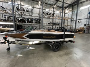 2026-mastercraft-prostar-128447-image1