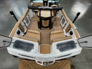 2026-mastercraft-prostar-128447-image8