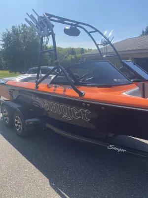 2012 Sanger Boats V210 for sale in , 