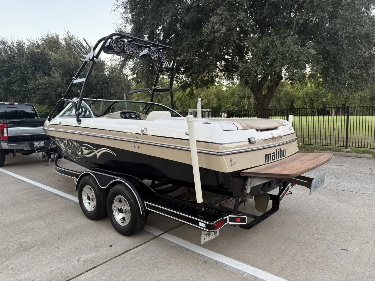 2003 Malibu Wakesetter VLX - new engine, cruise, wedge, Fusion JL Audio premium sound