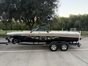2003 Malibu Boats Wakesetter VLX for sale in Houston, Texas