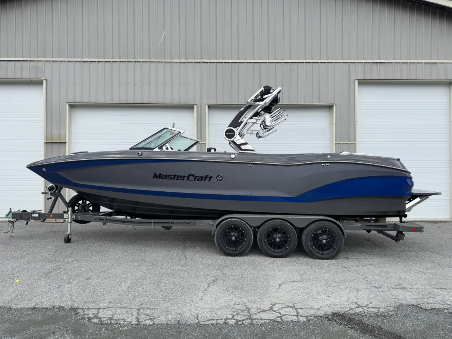 2020 Mastercraft X26 only 170 hours