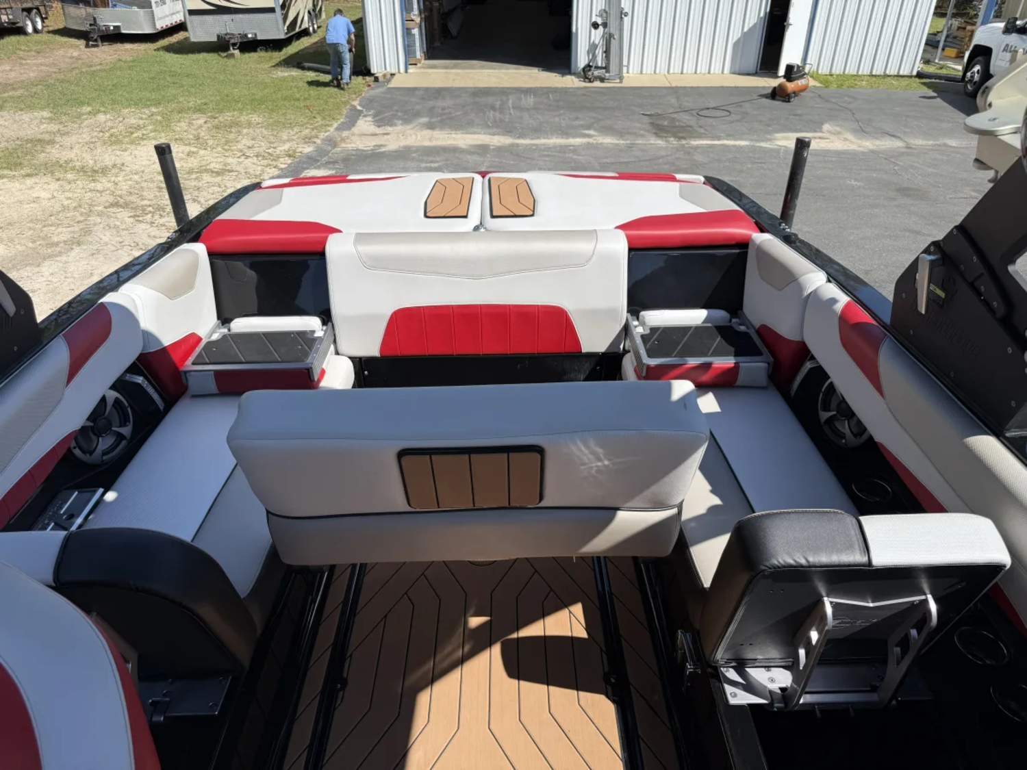 2018 Malibu Boats Wakesetter 23 LSV