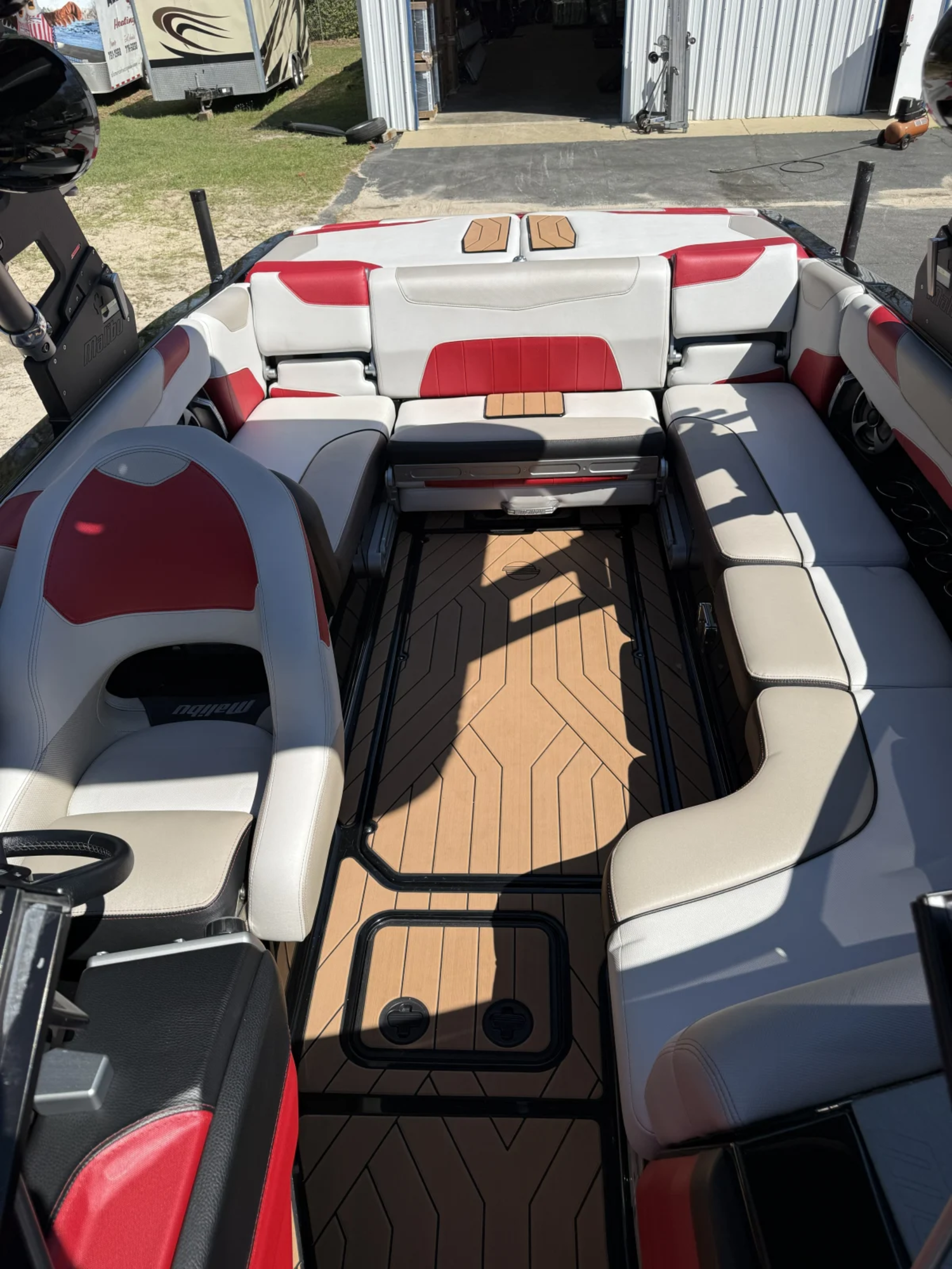 2018 Malibu Boats Wakesetter 23 LSV