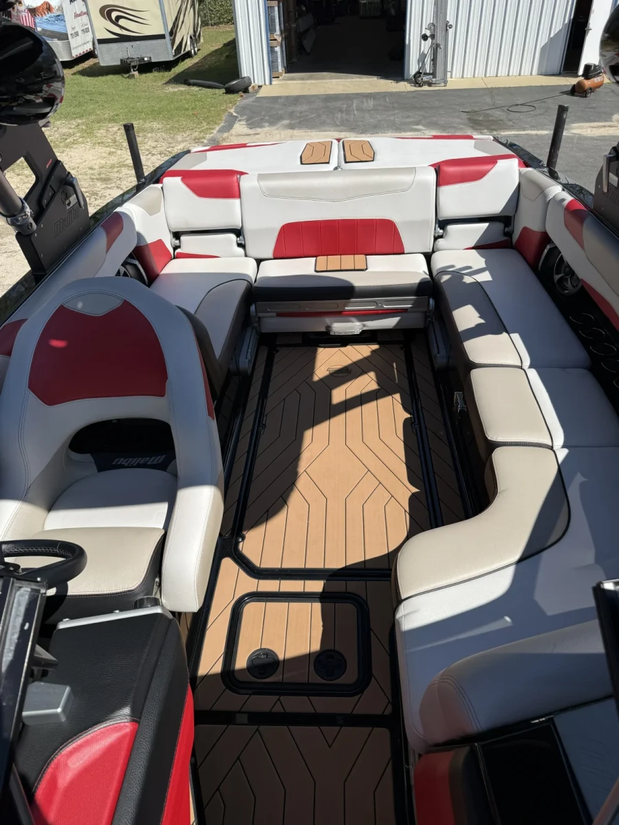 2018 Malibu Boats Wakesetter 23 LSV for sale in Gilbert, South Carolina