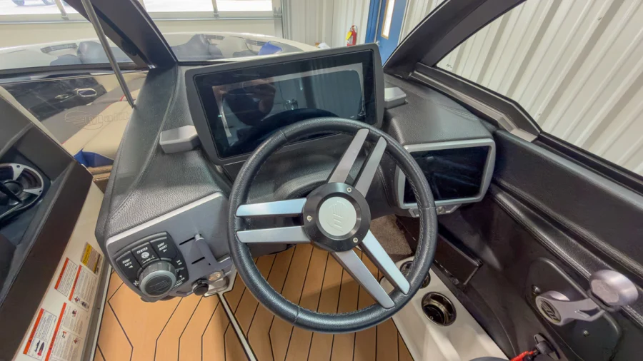 2019 Malibu Boats Wakesetter VTX for sale in , 