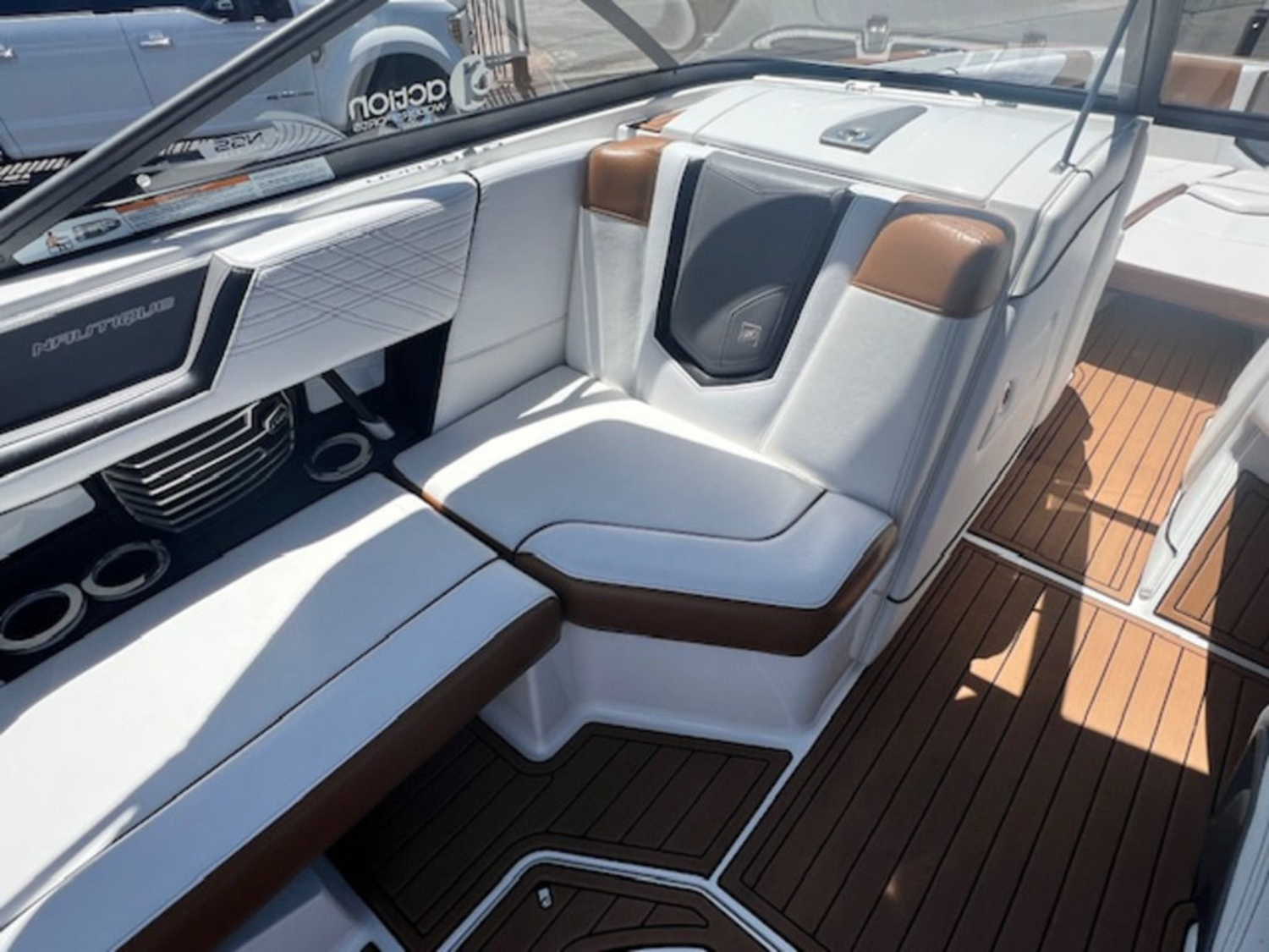 2017 Nautique G25