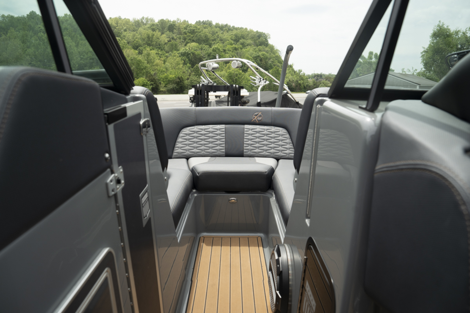 2022 MasterCraft X22