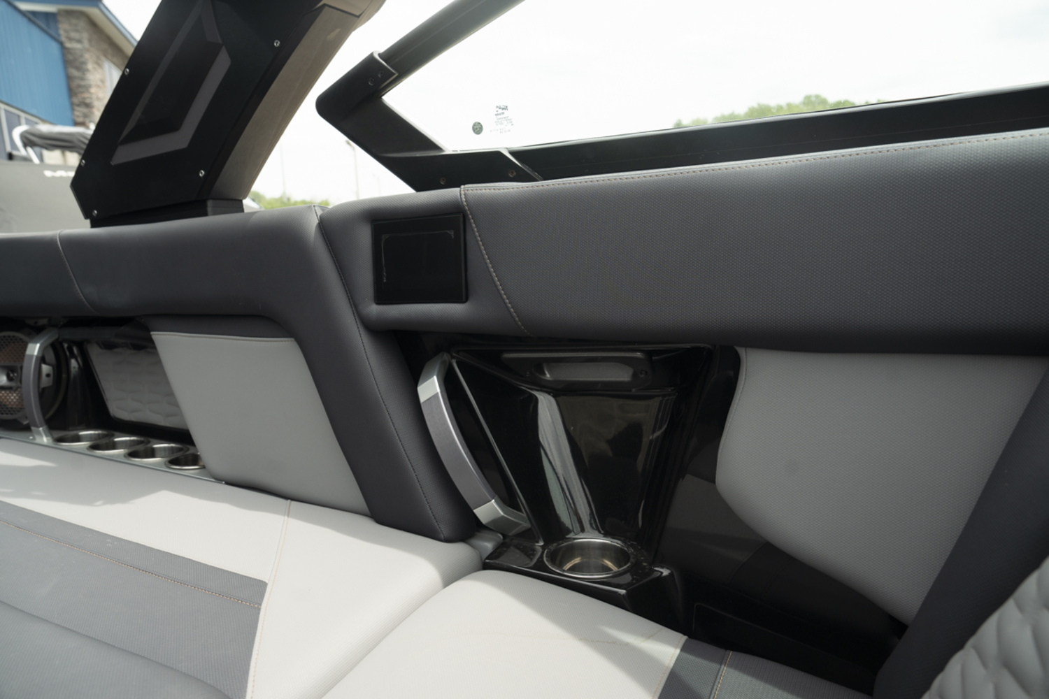 2022 MasterCraft X22