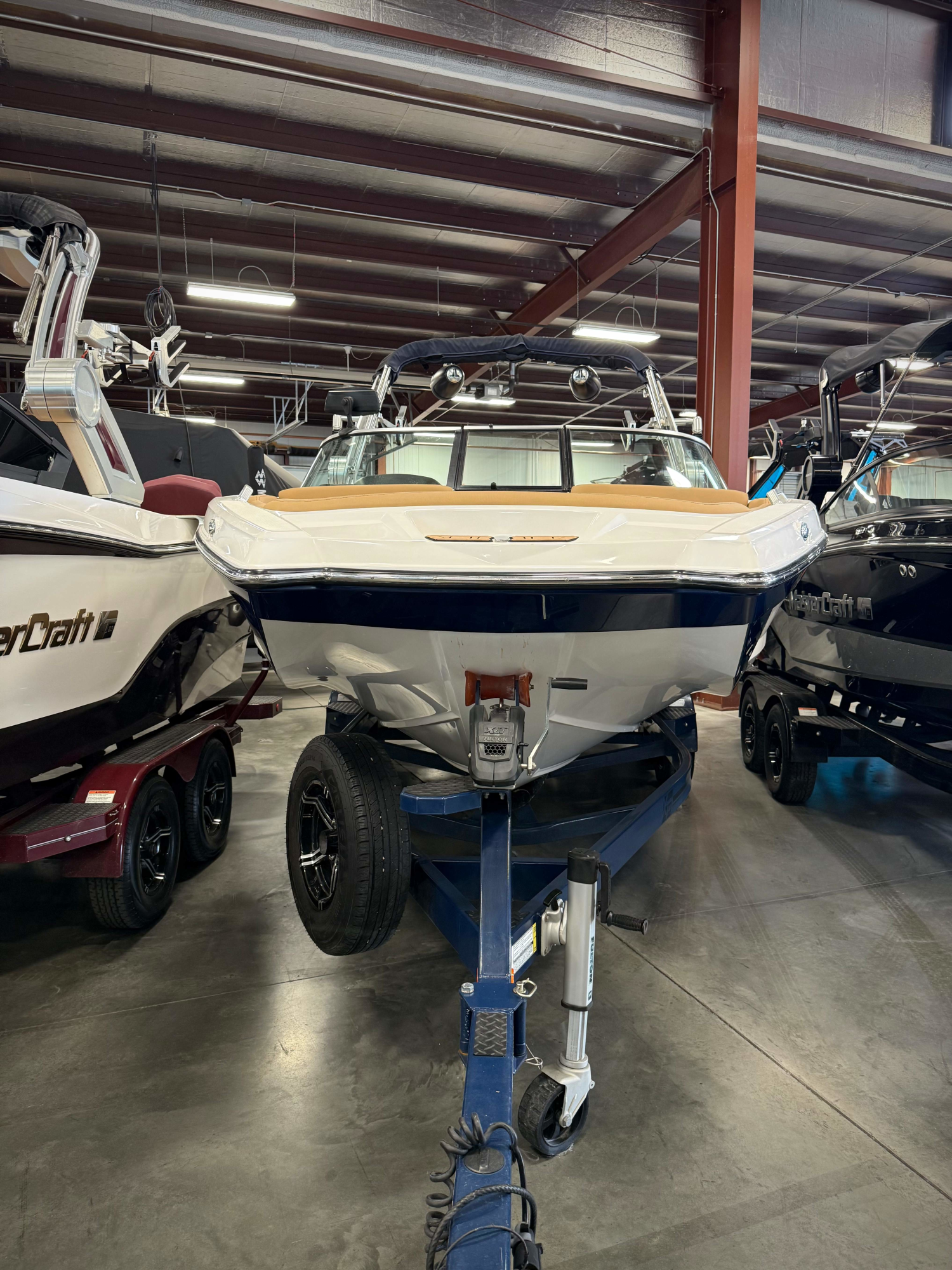 2021 MasterCraft XT22
