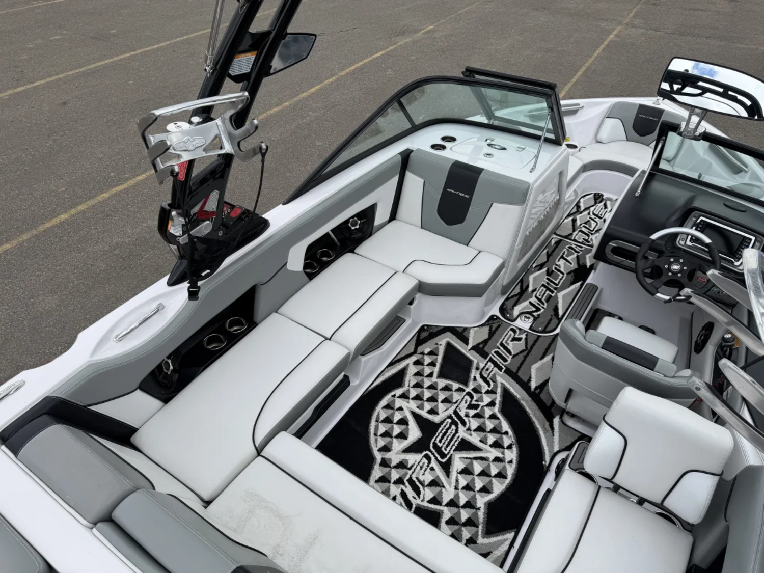 2012 Nautique 210 Super Air Team Edition 