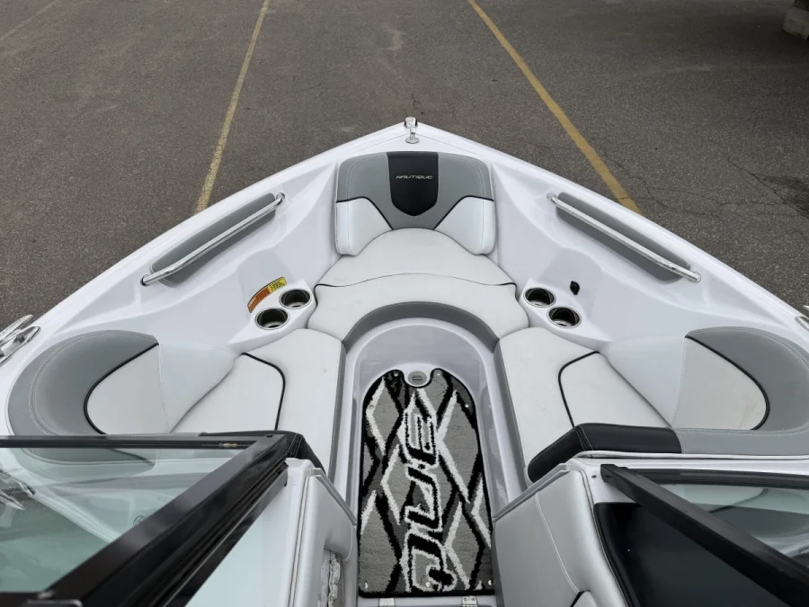 2012 Nautique Boats Super Air Nautique 210 for sale in Excelsior, Minnesota