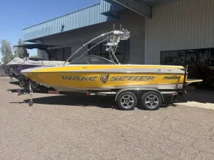 2008 Malibu Boats Wakesetter VLX for sale in Mesa, Arizona
