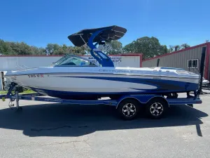 2012 Centurion Boats Ri230 for sale in Folsom, California