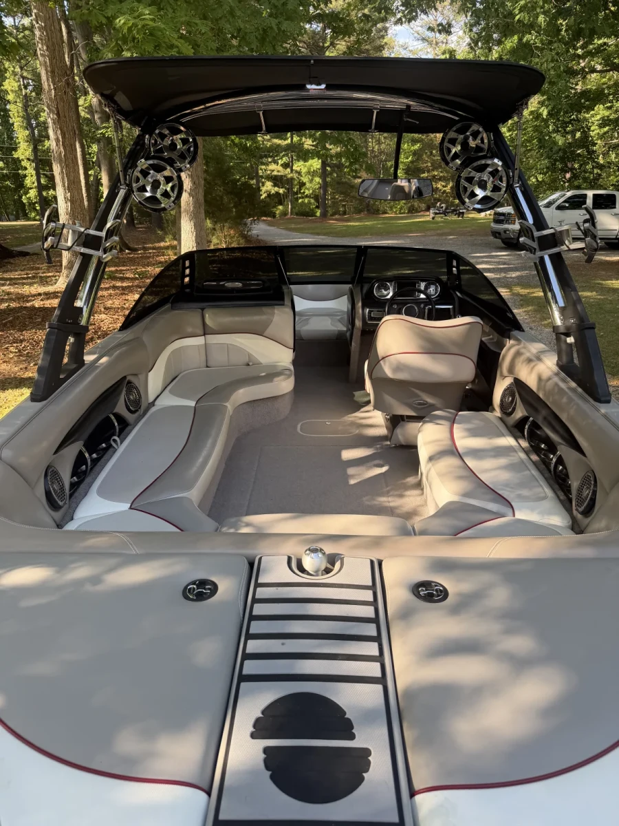 2011 Malibu Boats Wakesetter 23 LSV for sale in Littleton, North Carolina