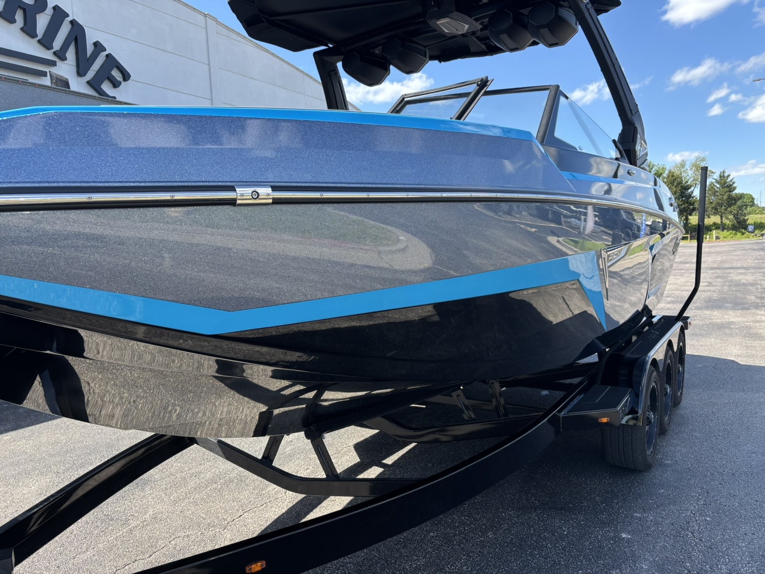 2025 Tige RZX 24