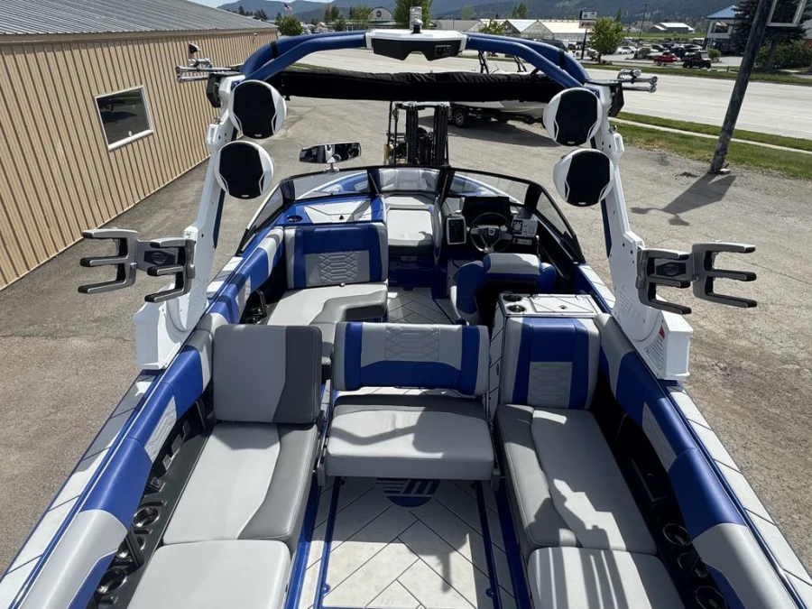 2022-malibu-wakesetter-25-lsv-131187-image8