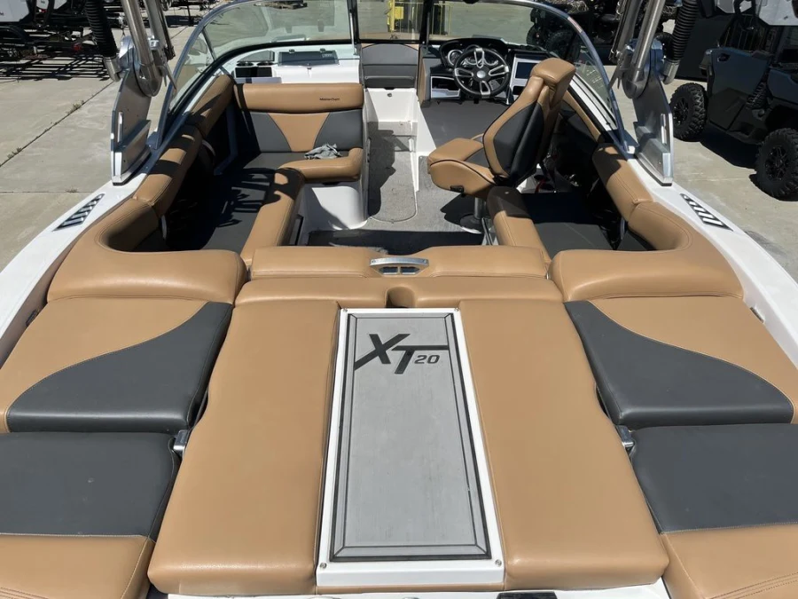 2019 Mastercraft Boats XT20 for sale in Wichita, Kansas