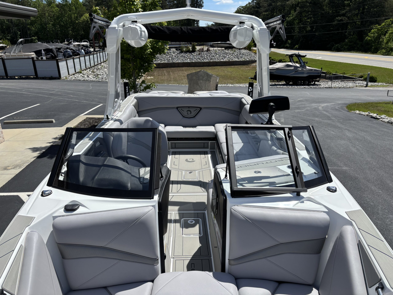 2026 Centurion Nv243
