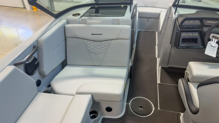 2026-mastercraft-nxt22-131194-image16