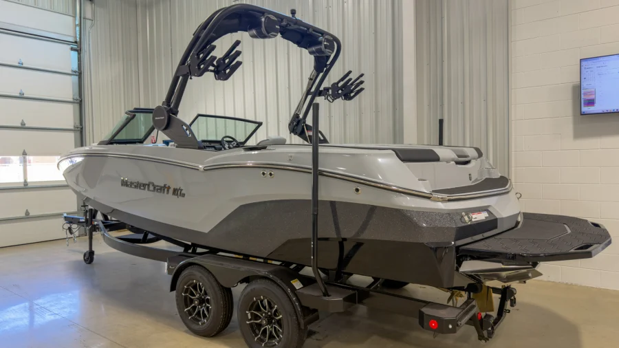 2026-mastercraft-nxt22-131194-image3