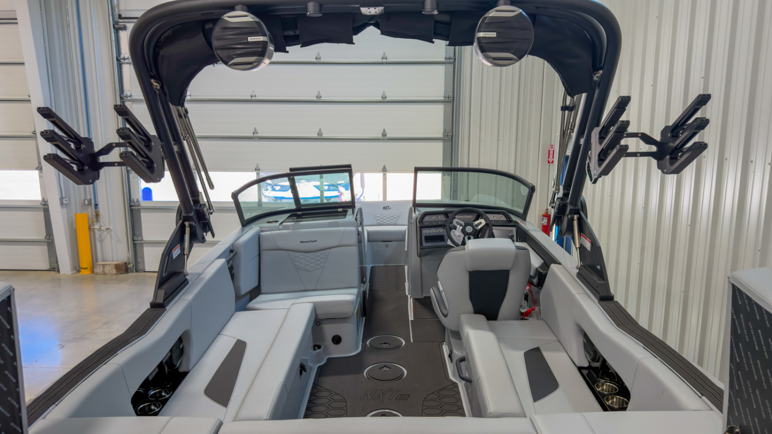 2026 MasterCraft NXT22