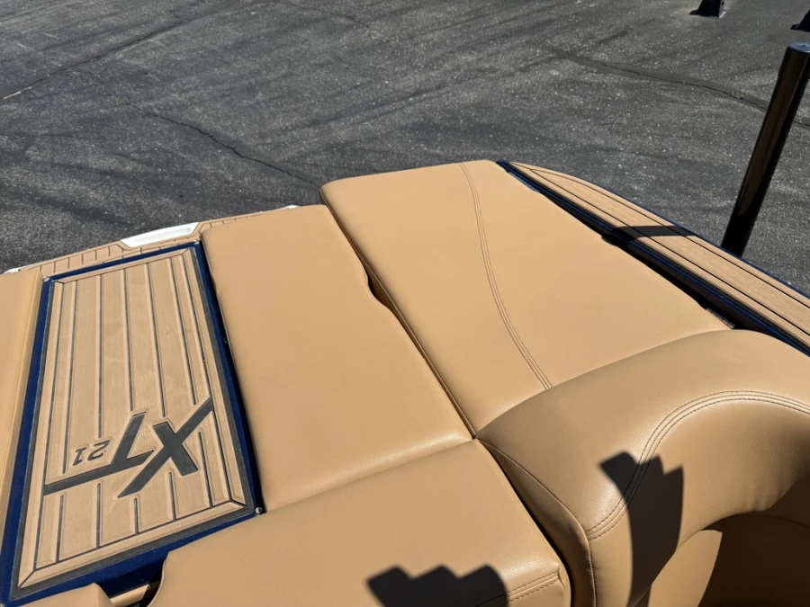 2021 Mastercraft Boats XT21 for sale in O'Fallon, Missouri