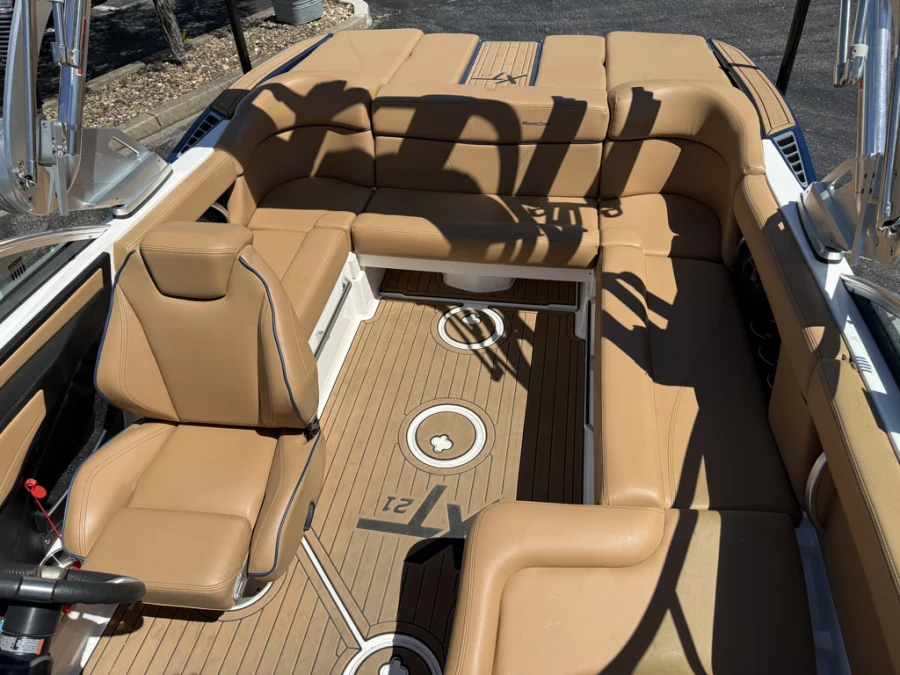 2021 Mastercraft Boats XT21 for sale in O'Fallon, Missouri