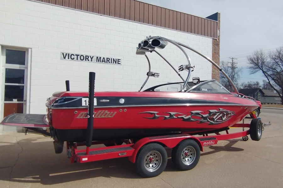 2007 Malibu Boats Wakesetter VLX for sale in Fremont, Nebraska