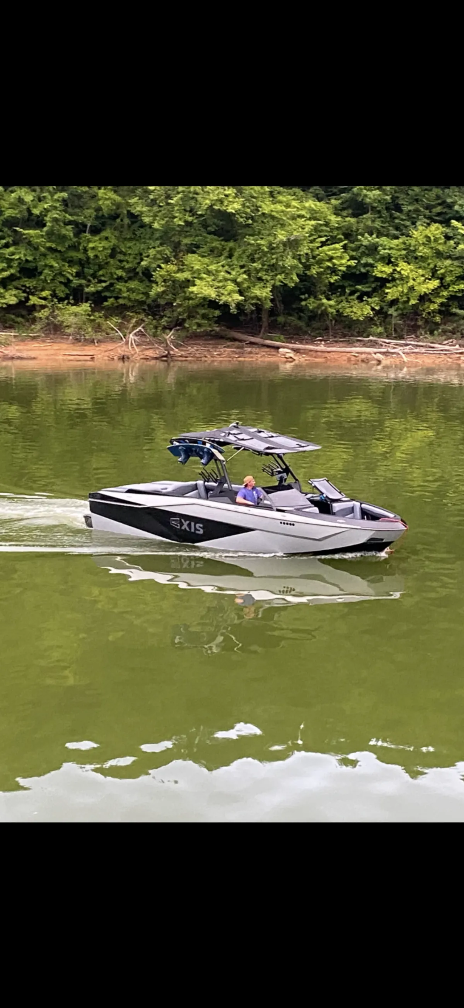 2023 Axis T250