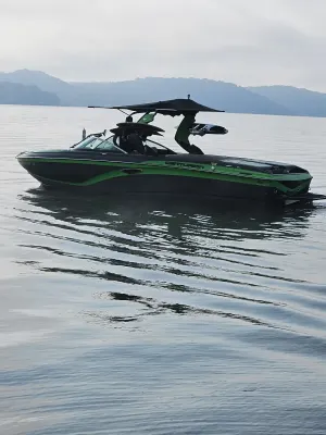 2017 Centurion Boats Ri257 for sale in Lees summit, Missouri