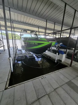 2017 Centurion Boats Ri257 for sale in Lees summit, Missouri