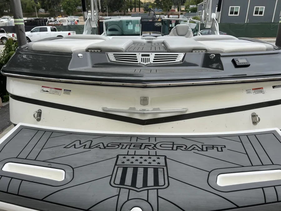 2016 Mastercraft Boats X30 for sale in Los Angeles, California