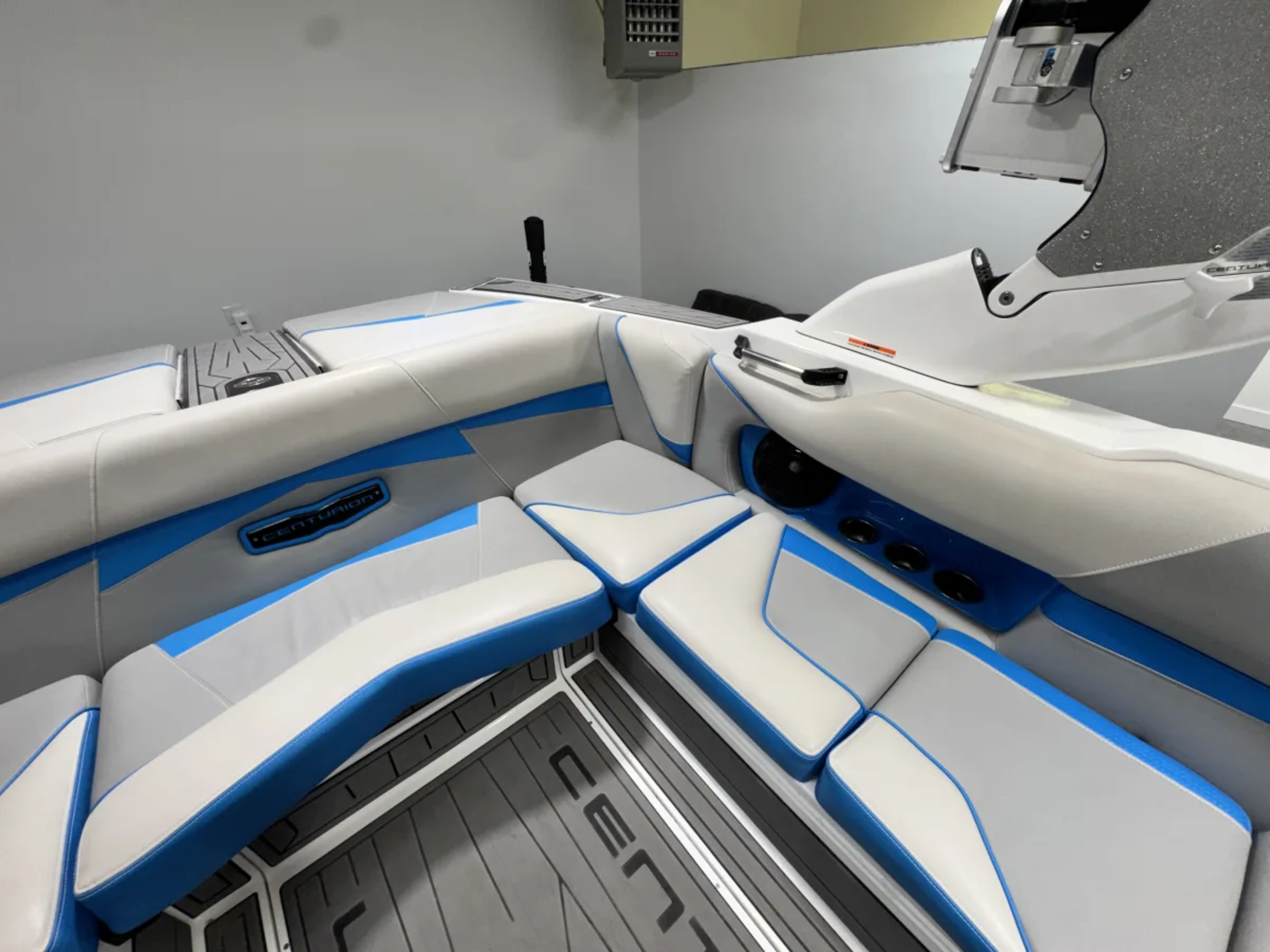 2020 Centurion FI23