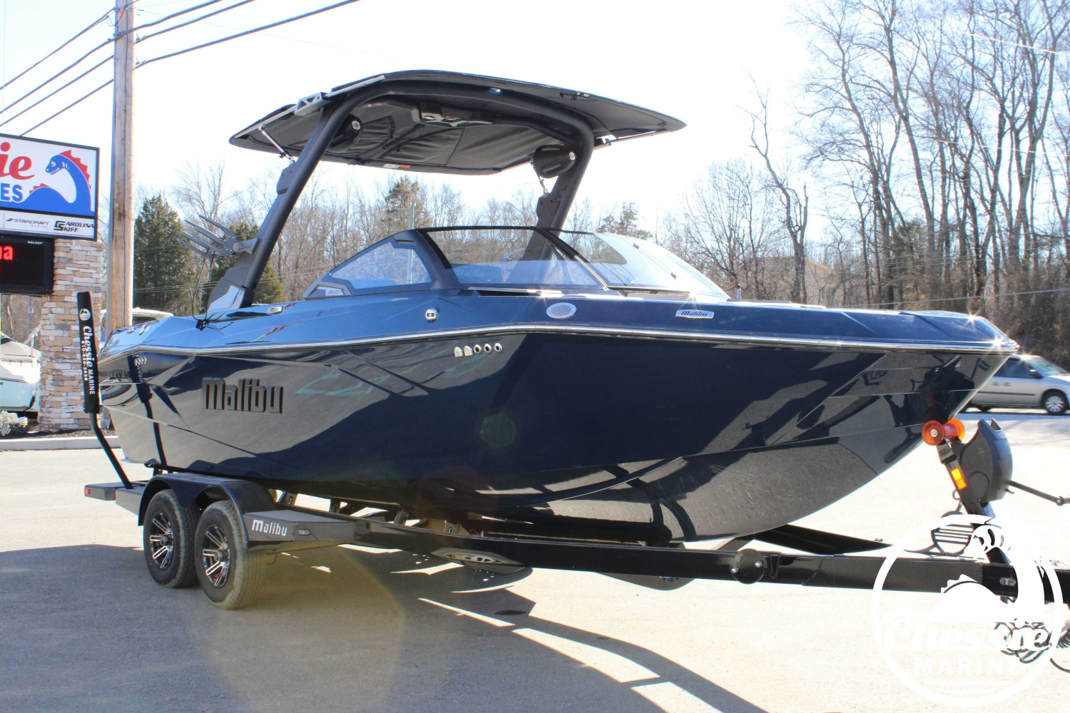 2026 Malibu 23 LSV